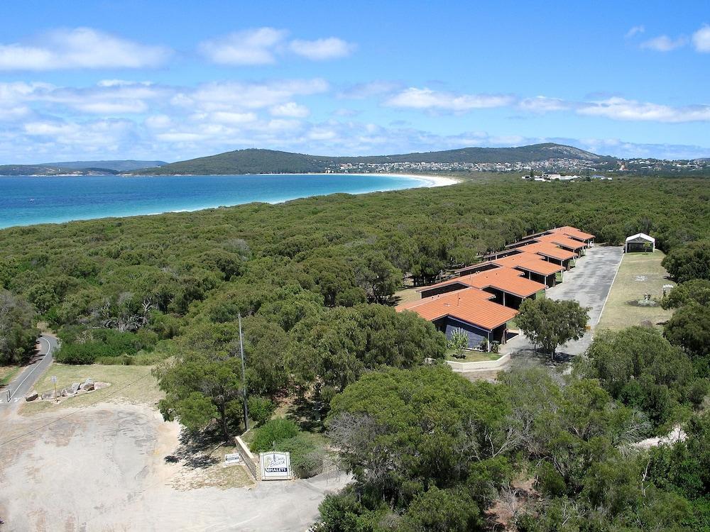אולבני Emu Beach Chalets מראה חיצוני תמונה