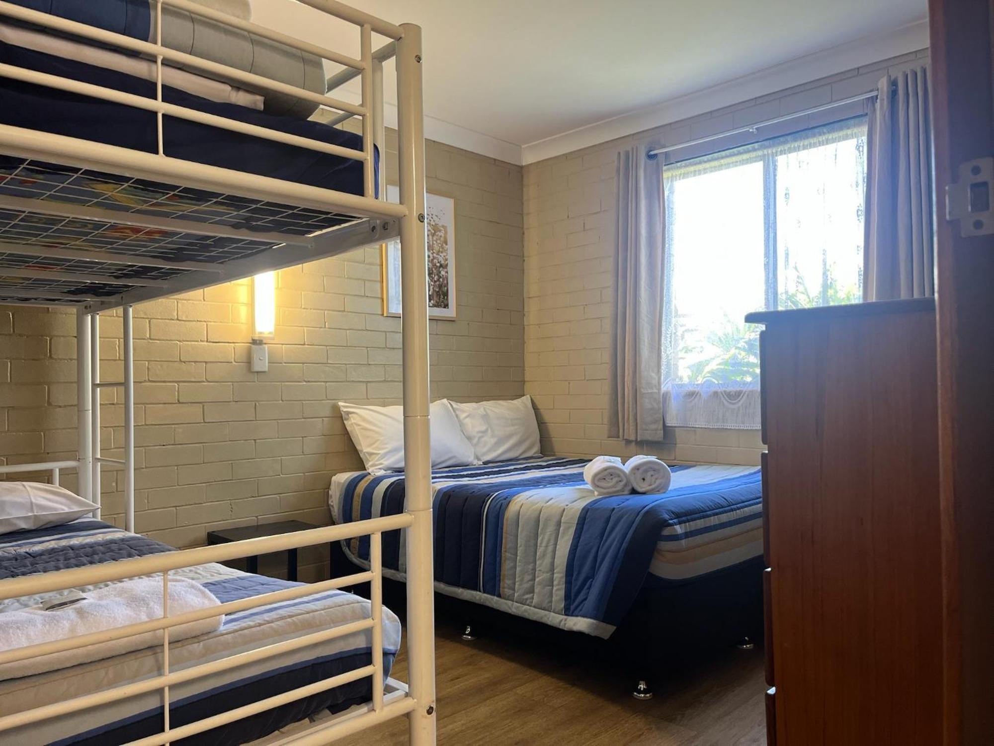 אולבני Emu Beach Chalets מראה חיצוני תמונה