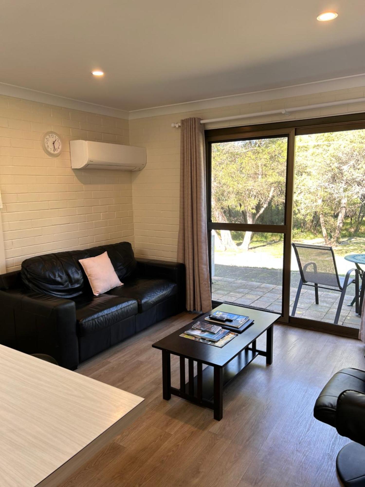 אולבני Emu Beach Chalets מראה חיצוני תמונה