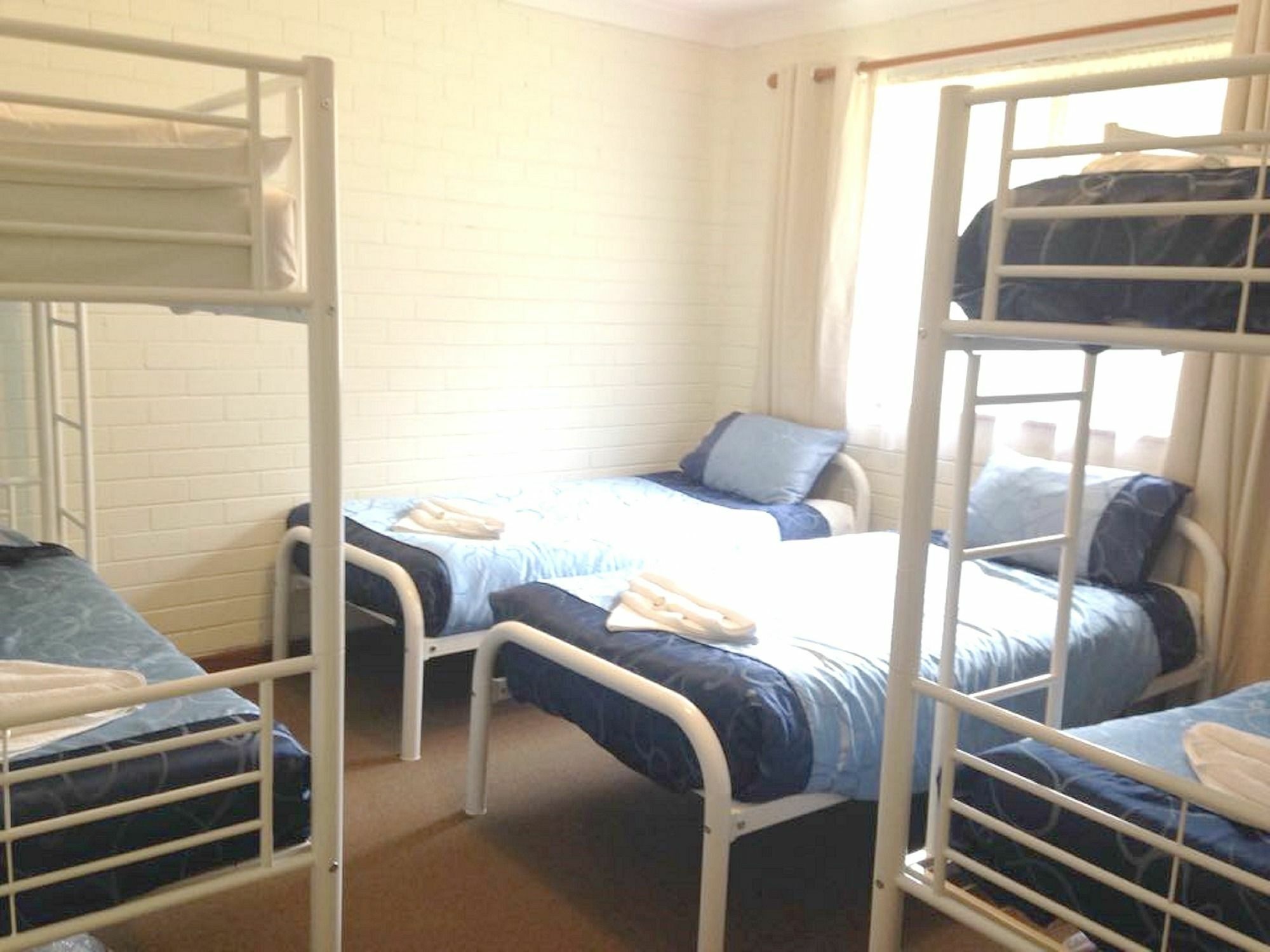 אולבני Emu Beach Chalets מראה חיצוני תמונה